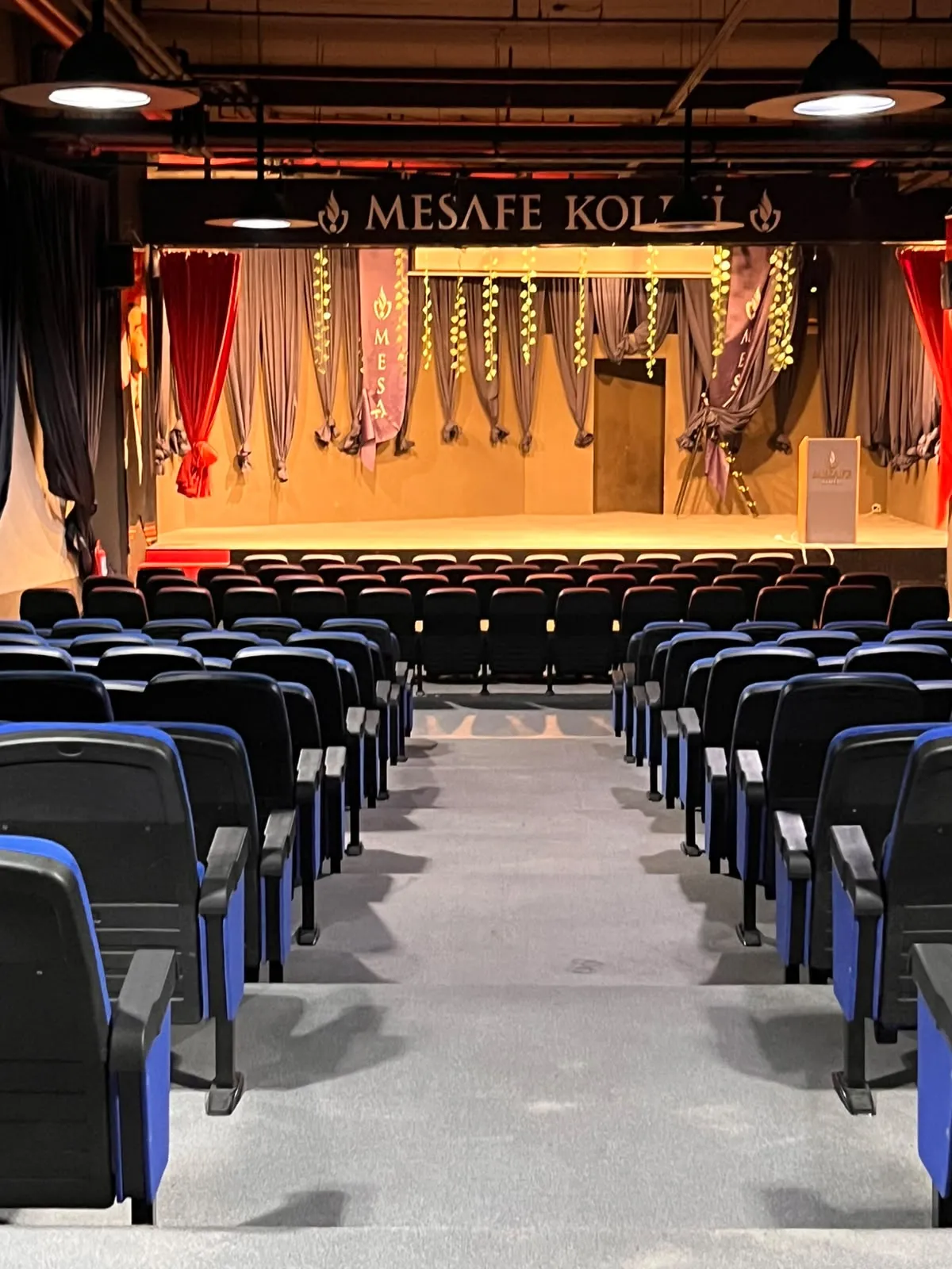 Mesafe Koleji Mescit ve Konferans Salonu Temizleme